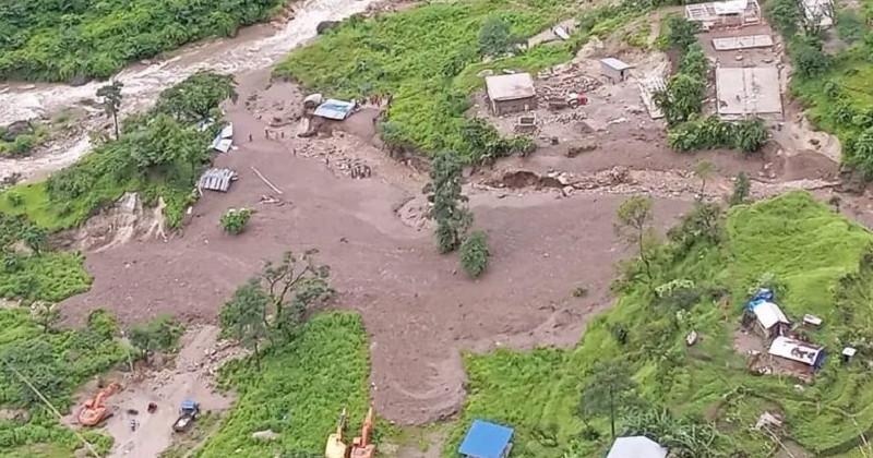 धार्चे पहिरोमा वेपत्ता भएकामध्ये चार जनाको शव फेला
